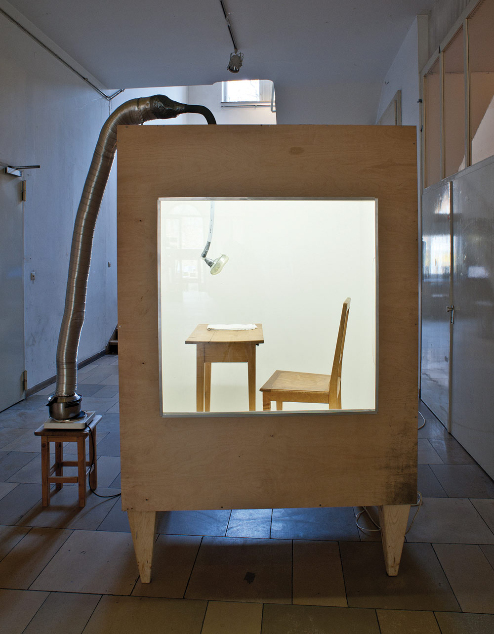 Carolina Camilla Kreusch "Eintopf" 2012, Verschiedene Materialien; Installation/Skulptur 230 x 160 x 120 cm